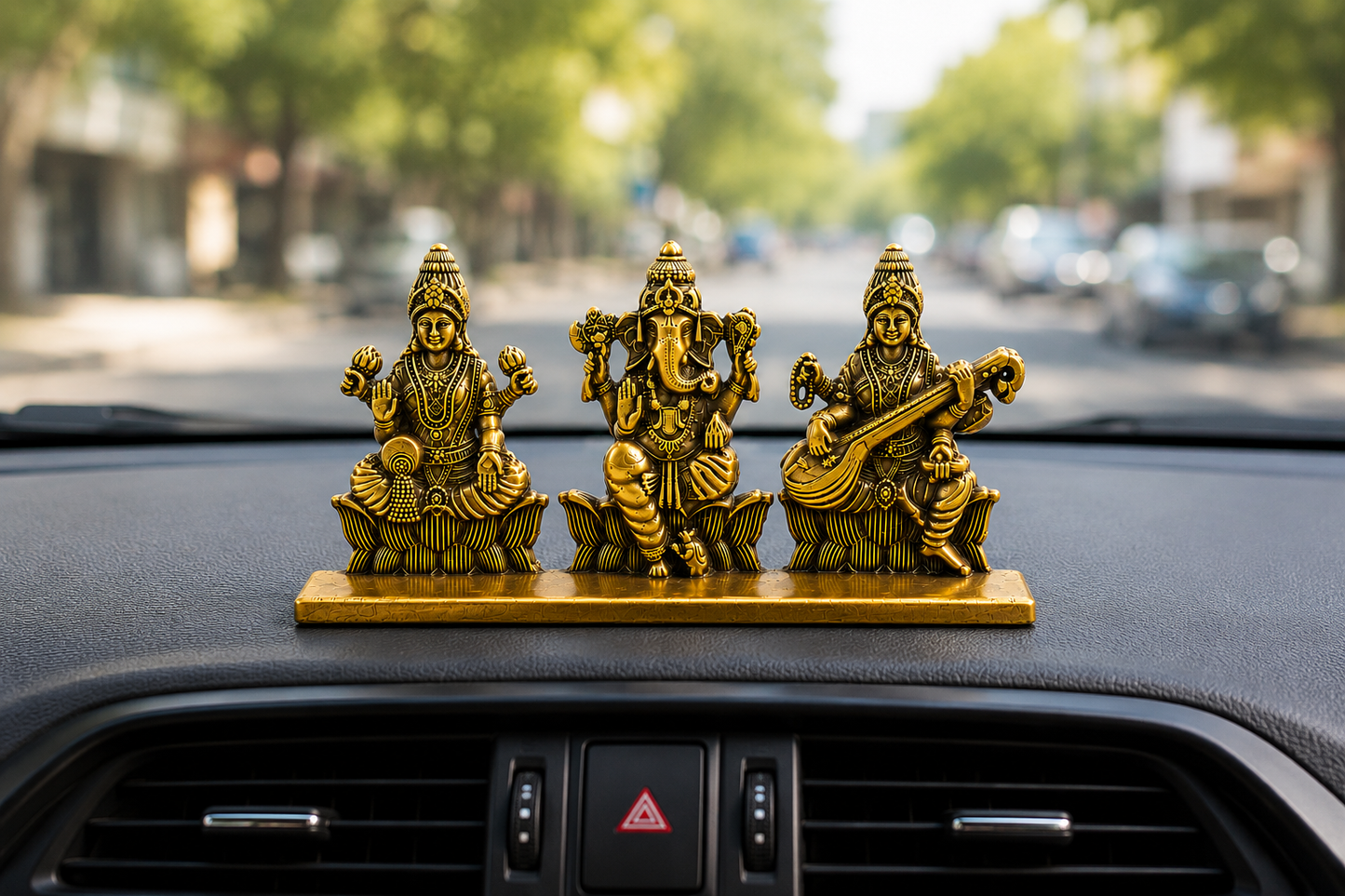 Ivagar Lakshmi Ganesha Saraswati Dashboard Idol